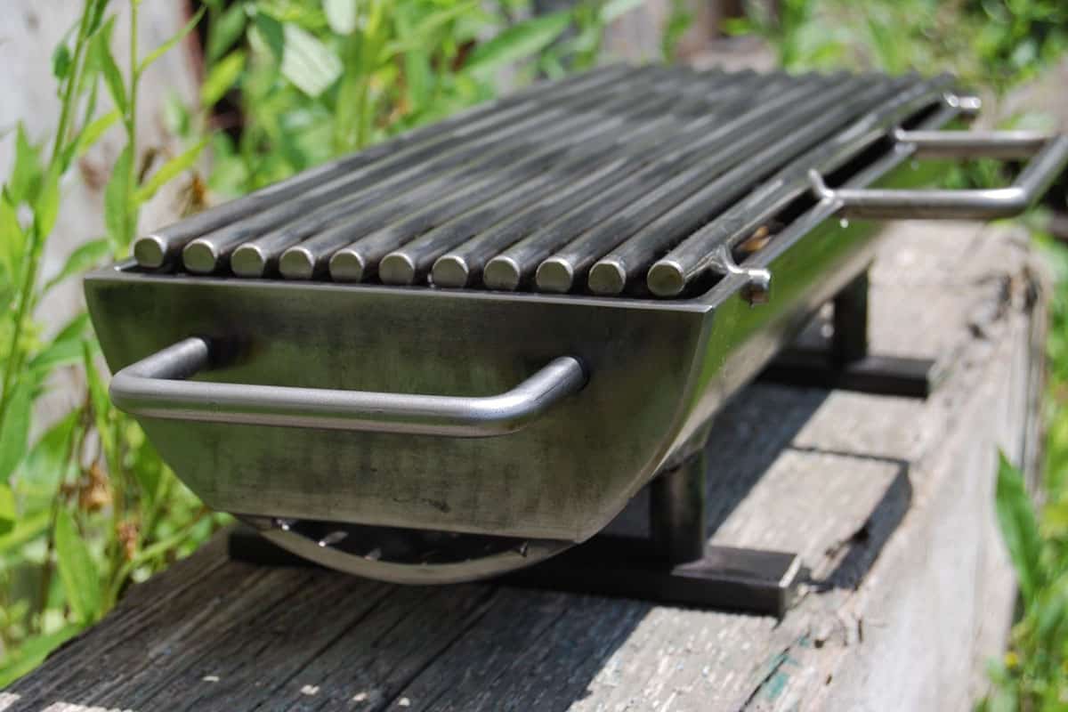 Land med statsborgerskab Monograph Analytisk 5 Best Hibachi Grills of 2023 | Cast Iron, Charcoal & Electric -  TheOnlineGrill.com