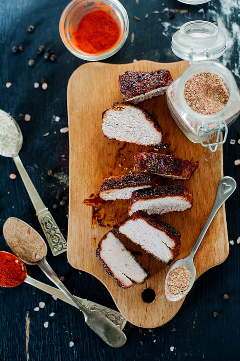 sliced pork tenderloin with bbq rub