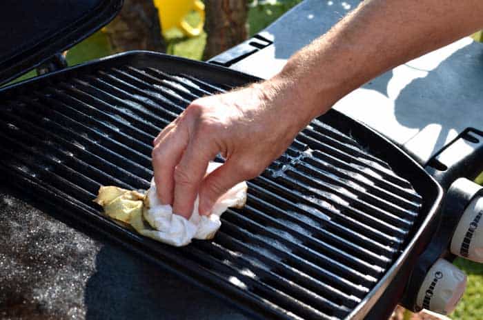 Cleaning the outdoor grill