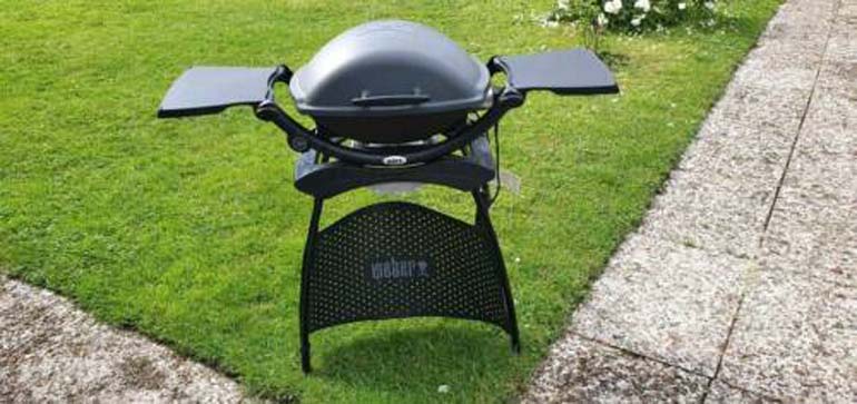 6 Best Outdoor Electric Grills Of 2024   Weber Q2400 