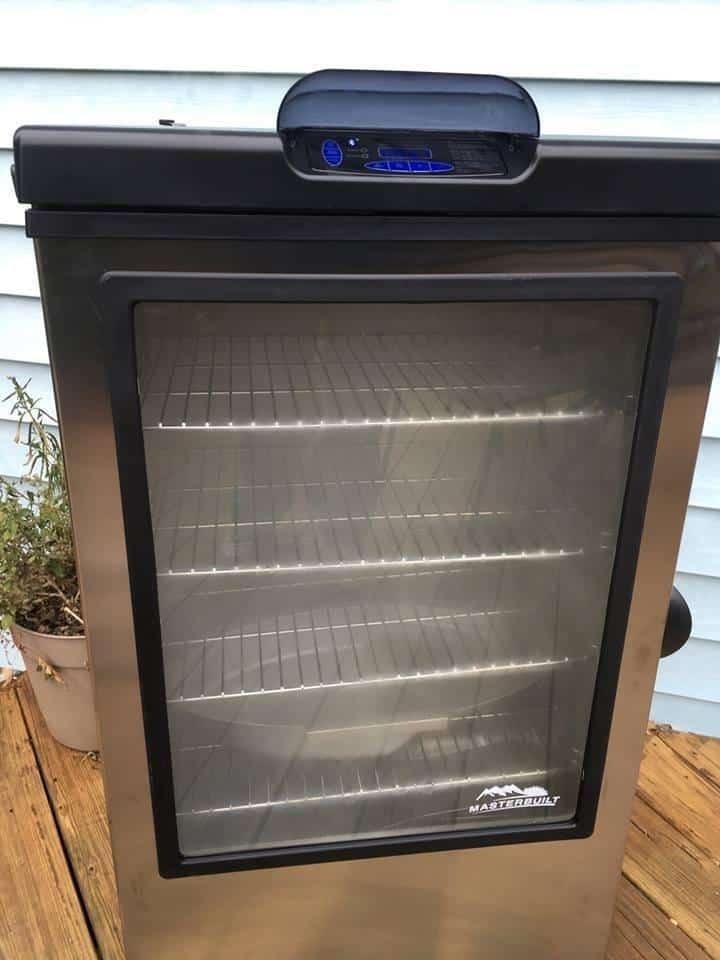 masterbuilt 40 inch smoker bluetooth 1