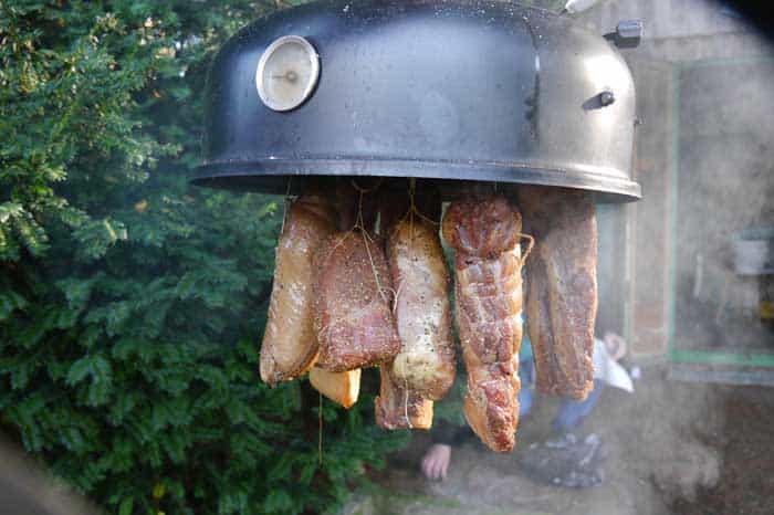 Cold smoking shop at home