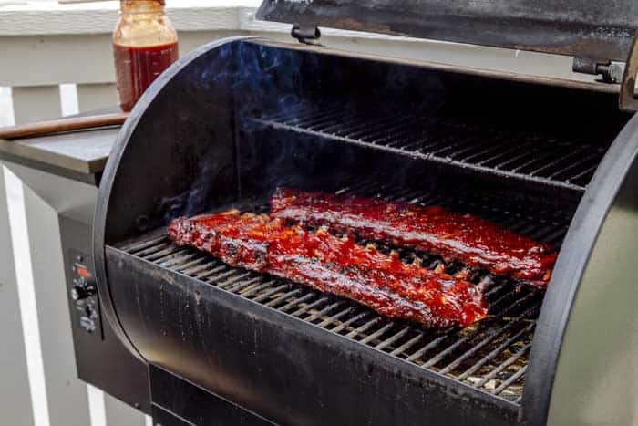 bbq ribs in pellet grill