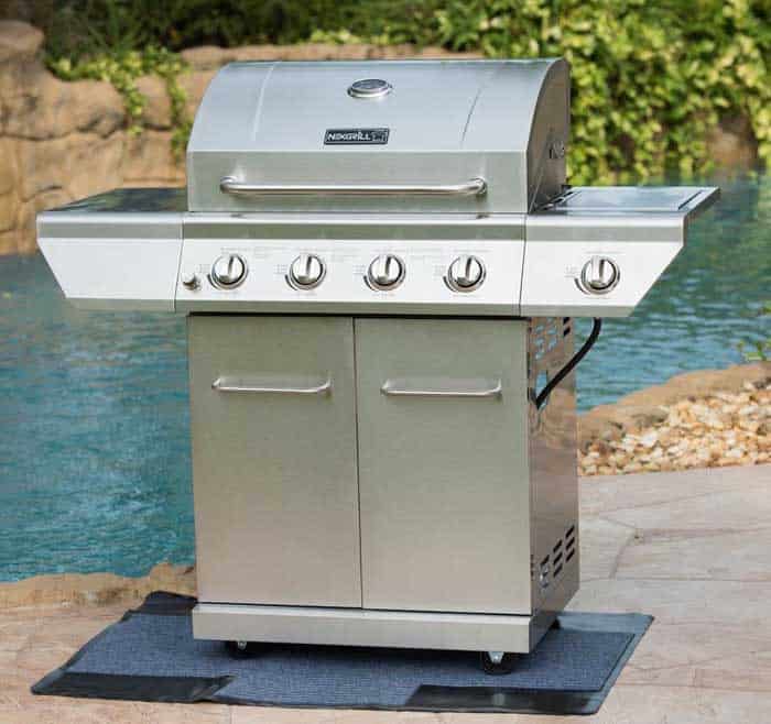 7 Best 4Burner Gas Grills of 2024 [Reviewed & Rated]