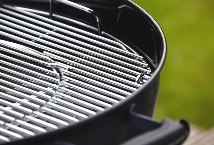 cleaned charcoal grill grates