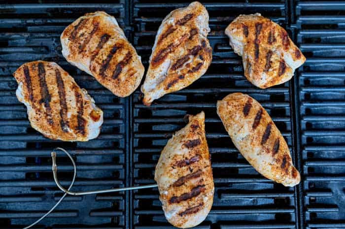 how to cook chicken on gas grill