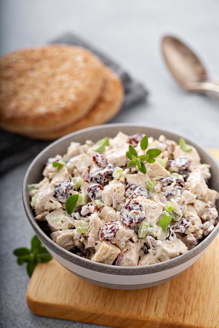 mayonnaise celery pulled chicken salad
