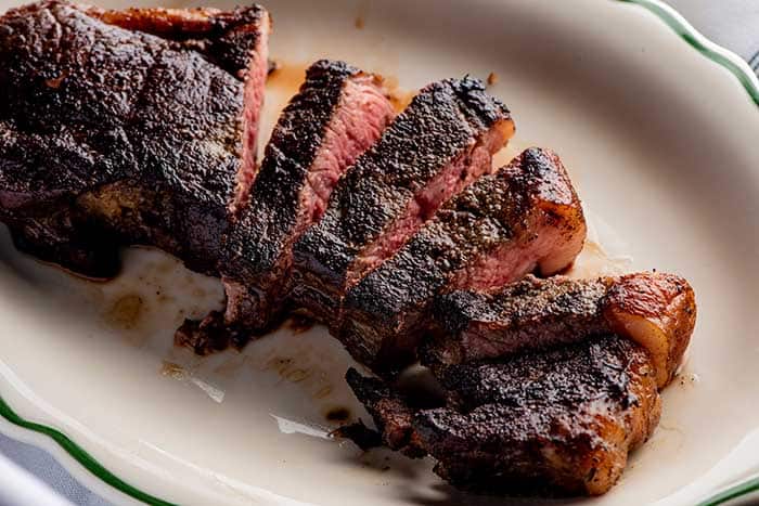 sliced grilled beef skirt steak